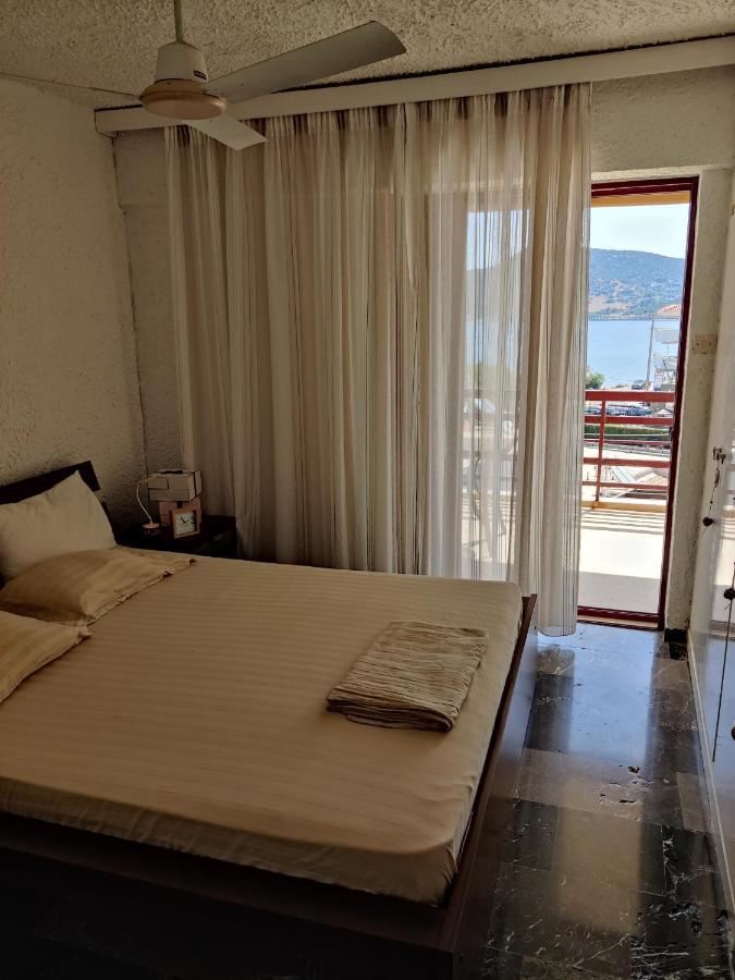 Seaview Apartment Porto Rafti Ngoại thất bức ảnh